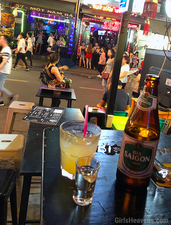 Saigon Bar Girls